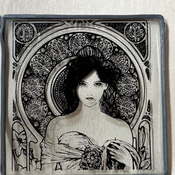 Vintage Art Noveau Stainglass Mirrored Box-Handcrafted - Picture 10 of 11